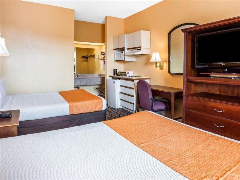 Zainee Inc Budgetel Inn And Suites Augusta Exteriér fotografie