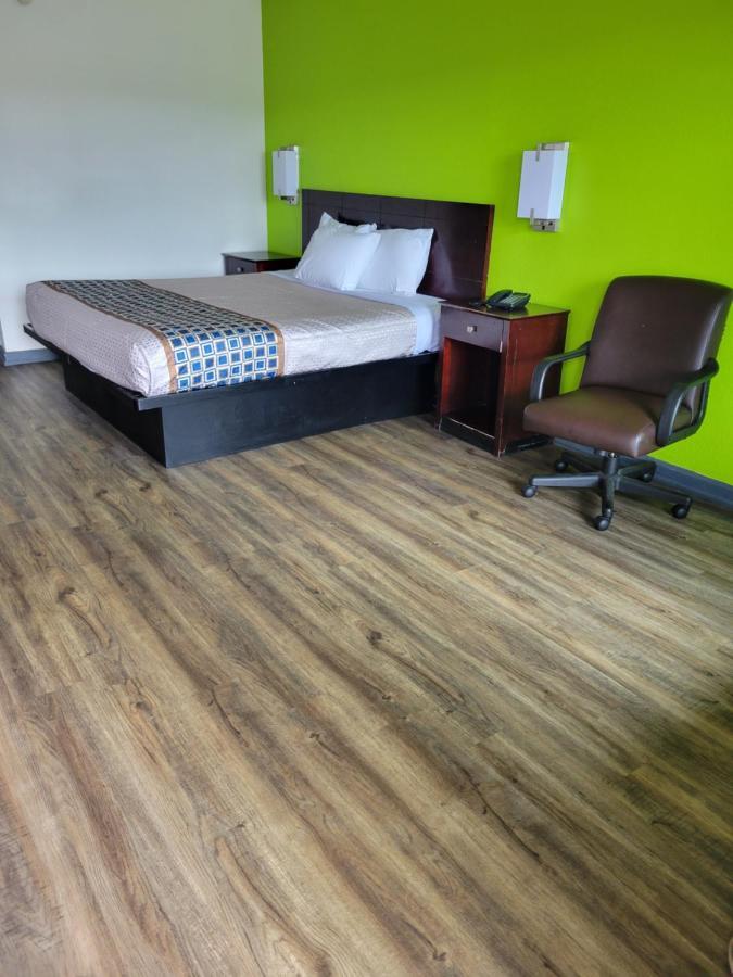 Zainee Inc Budgetel Inn And Suites Augusta Exteriér fotografie