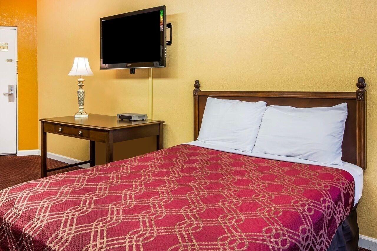 Zainee Inc Budgetel Inn And Suites Augusta Exteriér fotografie